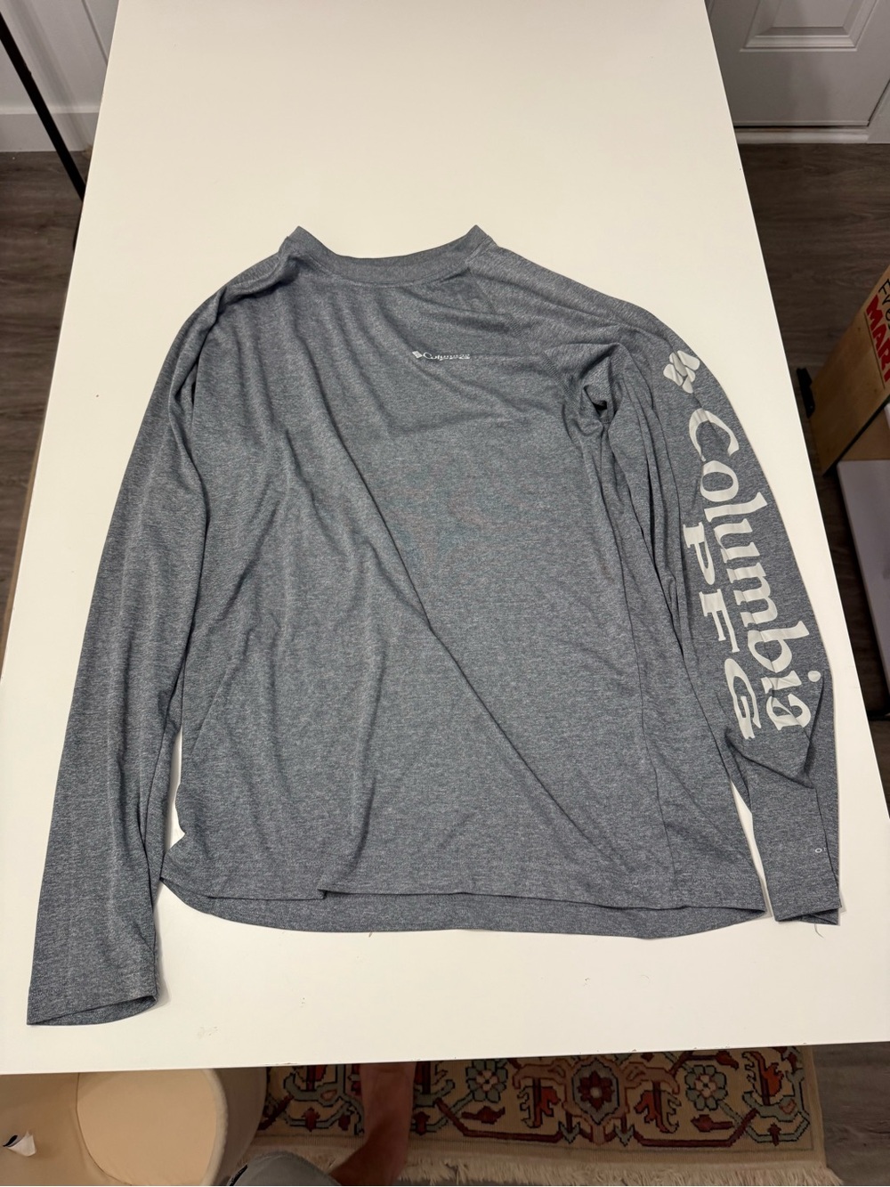 Columbia Men’s Long-Sleeve Performance Shirt — Heather Gray with White Logo